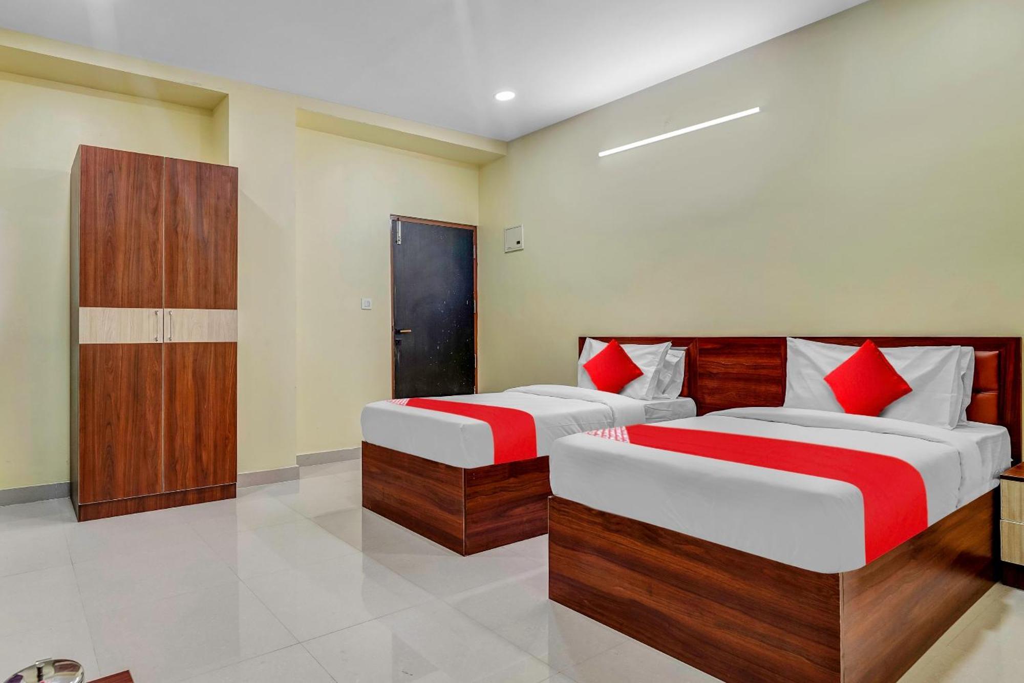 Oyo Flagship Hotel Ayodhya Bangalore Exterior photo